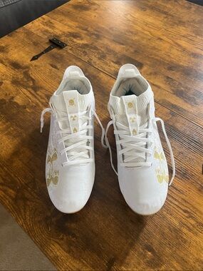 White Athletic Lace-Up Cleats with Gold Accent